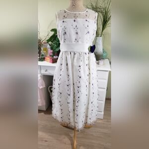 Charming Floral Kids Dress in White and Purple